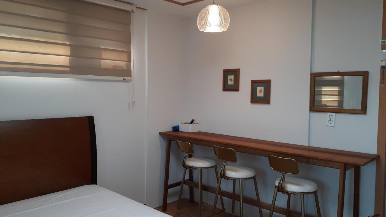 Sungsan Woori House Pension Seogwipo-stad Buitenkant foto